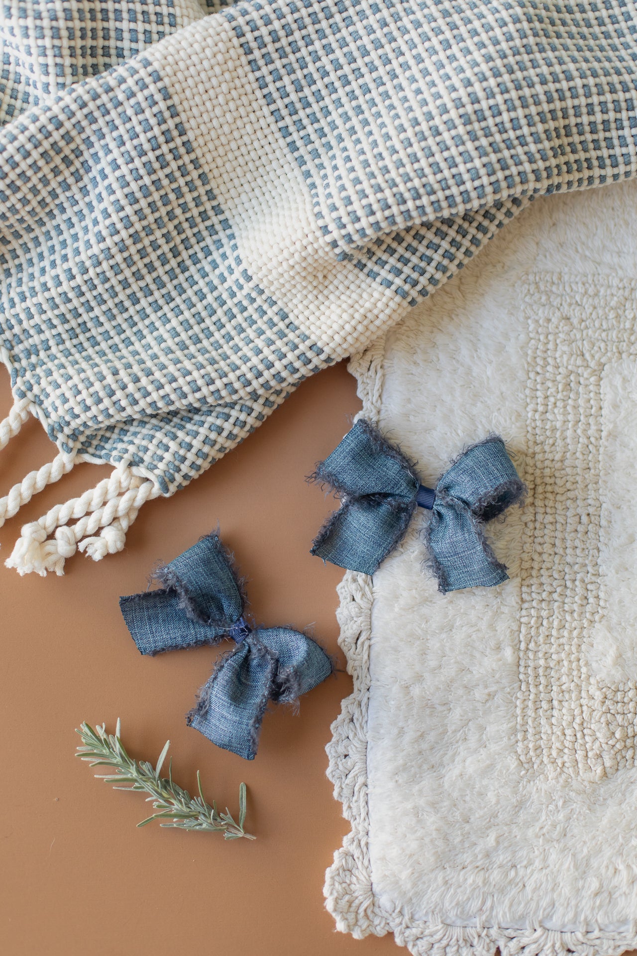 Navy Frayed Pigtail Set